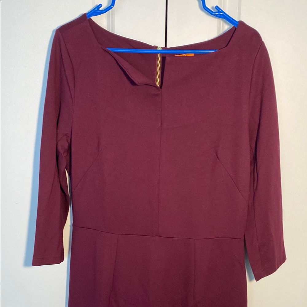 Business causal dress